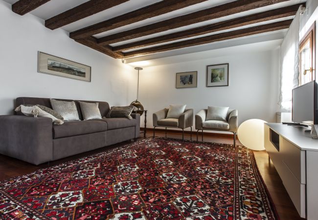 Ferienwohnung in Venedig - San Pantalon Luxury Penthouse R&R Ferienwohnung in Venedig - San Pantalon Luxury Penthouse R&R