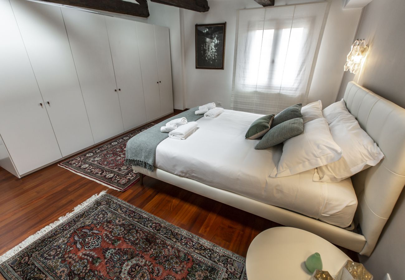 Ferienwohnung in Venedig - San Pantalon Luxury Penthouse R&R Ferienwohnung in Venedig - San Pantalon Luxury Penthouse R&R