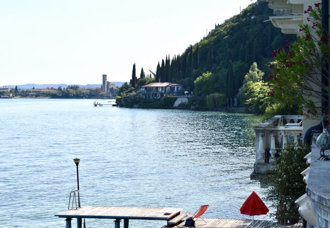 Ferienwohnung in Toscolano-Maderno - Marierose by Theater Home, direkt am See Ferienwohnung in Toscolano-Maderno - Marierose by Theater Home, direkt am See
