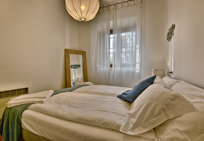 Ferienwohnung in Toscolano-Maderno - Marierose by Theater Home, direkt am See Ferienwohnung in Toscolano-Maderno - Marierose by Theater Home, direkt am See