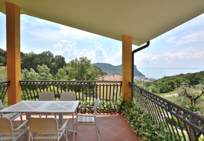 Ferienwohnung in Costermano - Orange Apartment Ferienwohnung in Costermano - Orange Apartment