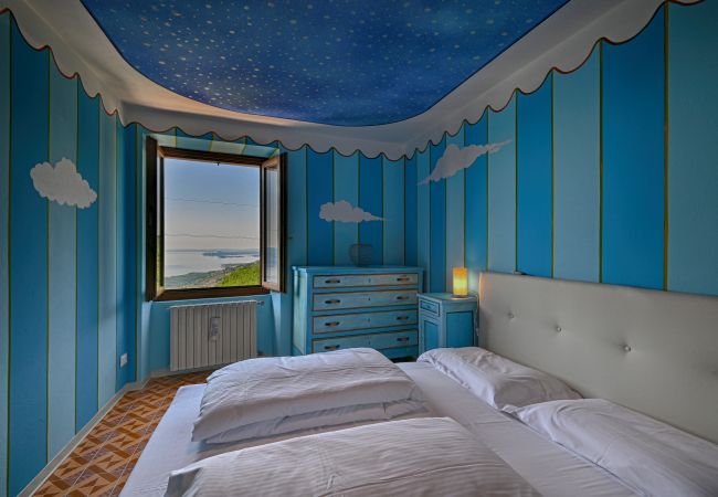Ferienhaus in Gargnano - Al Pos by Theater Home, mit wunderschönem Seeblick Ferienhaus in Gargnano - Al Pos by Theater Home, mit wunderschönem Seeblick