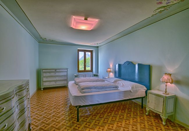 Ferienhaus in Gargnano - Al Pos by Theater Home, mit wunderschönem Seeblick Ferienhaus in Gargnano - Al Pos by Theater Home, mit wunderschönem Seeblick
