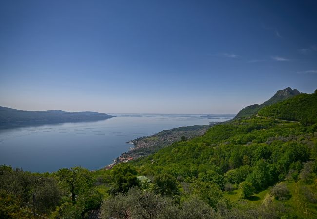 Ferienhaus in Gargnano - Al Pos by Theater Home, mit wunderschönem Seeblick Ferienhaus in Gargnano - Al Pos by Theater Home, mit wunderschönem Seeblick