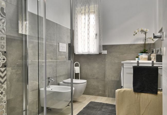 Ferienwohnung in Toscolano-Maderno - La Palma by Theater Home, in der Nähe des Zentrums und des Strandes  Ferienwohnung in Toscolano-Maderno - La Palma by Theater Home, in der Nähe des Zentrums und des Strandes