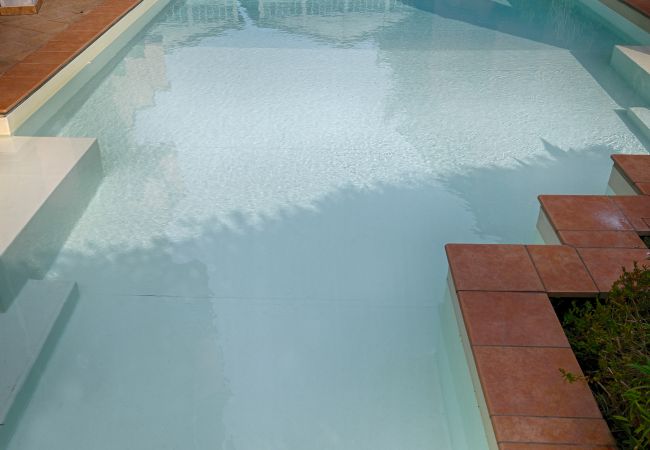 Ferienwohnung in Salò - Caroni Home, Theater Home - mit Schwimmbad und nur wenige Schritte vom Zentrum von Salò entfernt Ferienwohnung in Salò - Caroni Home, Theater Home - mit Schwimmbad und nur wenige Schritte vom Zentrum von Salò entfernt