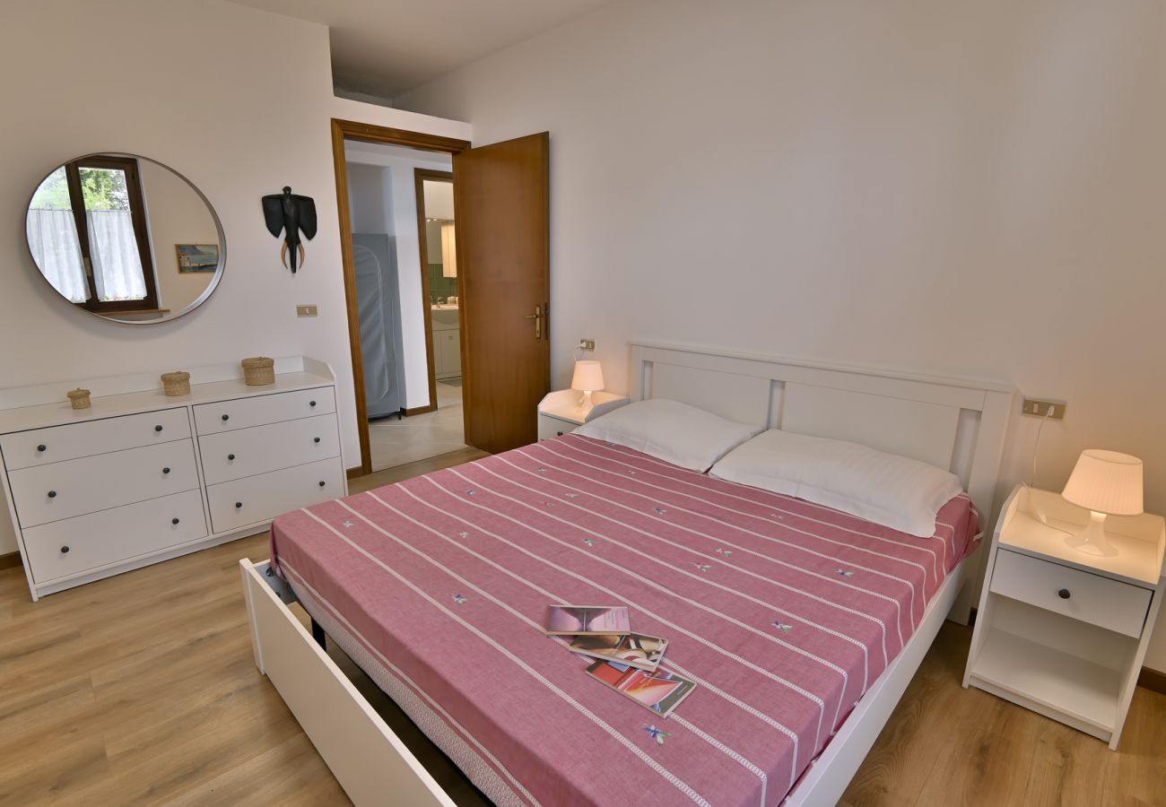 Ferienwohnung in Tignale - Casa mamma Gisella by Theater Home, mit wunderschönem Seeblick Ferienwohnung in Tignale - Casa mamma Gisella by Theater Home, mit wunderschönem Seeblick