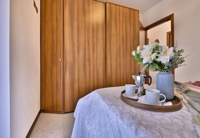 Ferienwohnung in Tignale - Casa Ledio by Theater Home - mit wunderschönem Seeblick Ferienwohnung in Tignale - Casa Ledio by Theater Home - mit wunderschönem Seeblick