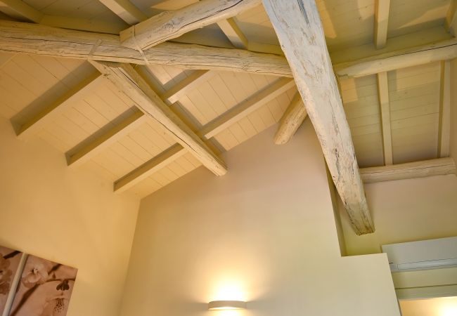 Ferienwohnung in Tignale - Appartamento Billy by Theater Home - mit seitlicher Seeblick und Garage Ferienwohnung in Tignale - Appartamento Billy by Theater Home - mit seitlicher Seeblick und Garage