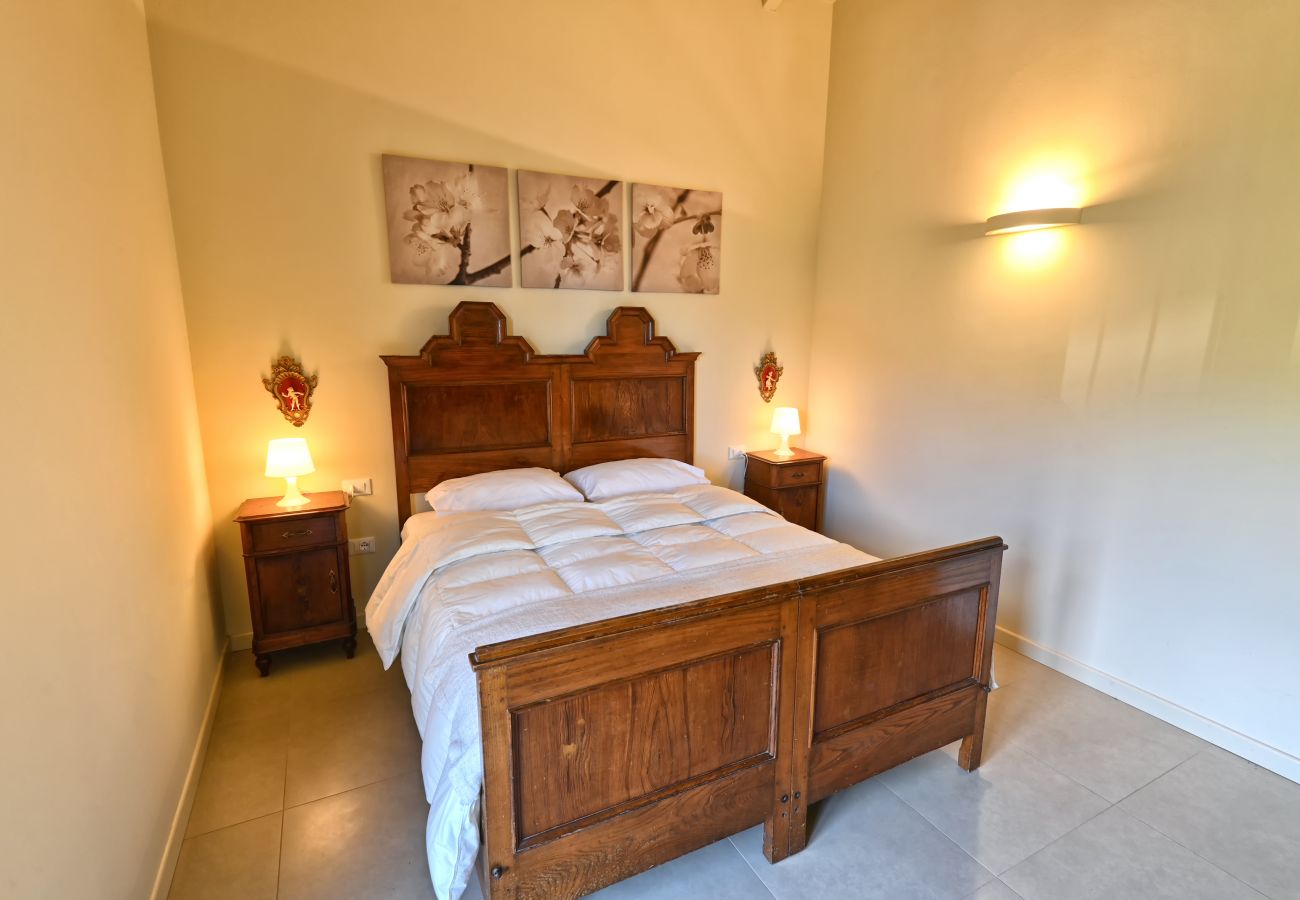 Ferienwohnung in Tignale - Appartamento Billy by Theater Home - mit seitlicher Seeblick und Garage Ferienwohnung in Tignale - Appartamento Billy by Theater Home - mit seitlicher Seeblick und Garage