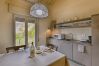 Ferienwohnung in Tignale - Appartamento Billy by Theater Home - mit seitlicher Seeblick und Garage Ferienwohnung in Tignale - Appartamento Billy by Theater Home - mit seitlicher Seeblick und Garage
