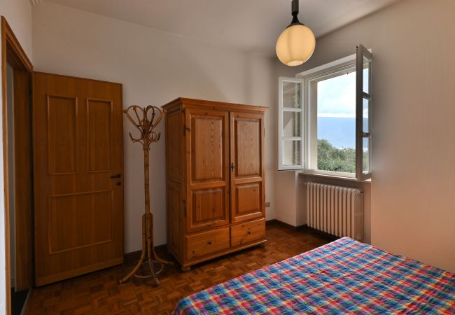 Ferienhaus in Gargnano - Al Poggio degli Ulivi by Theater Home - mit wunderschönem Seeblick Ferienhaus in Gargnano - Al Poggio degli Ulivi by Theater Home - mit wunderschönem Seeblick