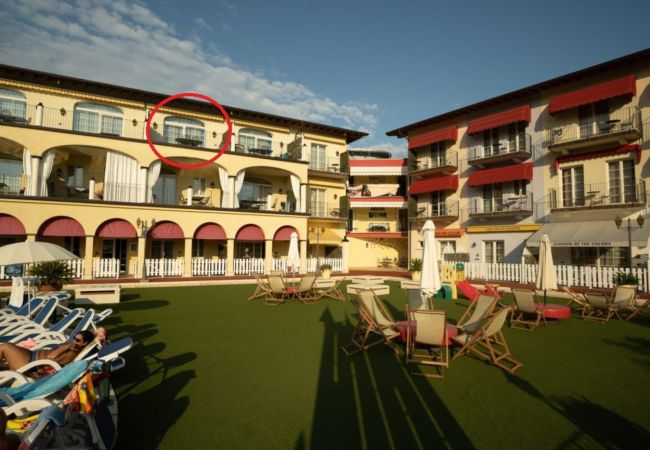 Ferienwohnung in Toscolano-Maderno - Giardino dei colori - App. 307 by Theater Home, mit Balkon und Pool