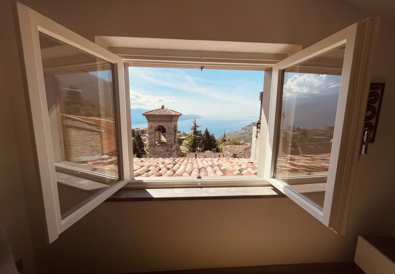 Ferienwohnung in Tignale - La finestra sul Lago by Theater Home - mit wunderschönem Seeblick