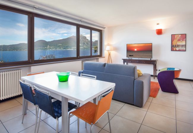 Apartment in Torri del Benaco - Casa al Lago - sleeps 4 shared pool in Torri del Benaco Apartment in Torri del Benaco - Casa al Lago - sleeps 4 shared pool in Torri del Benaco