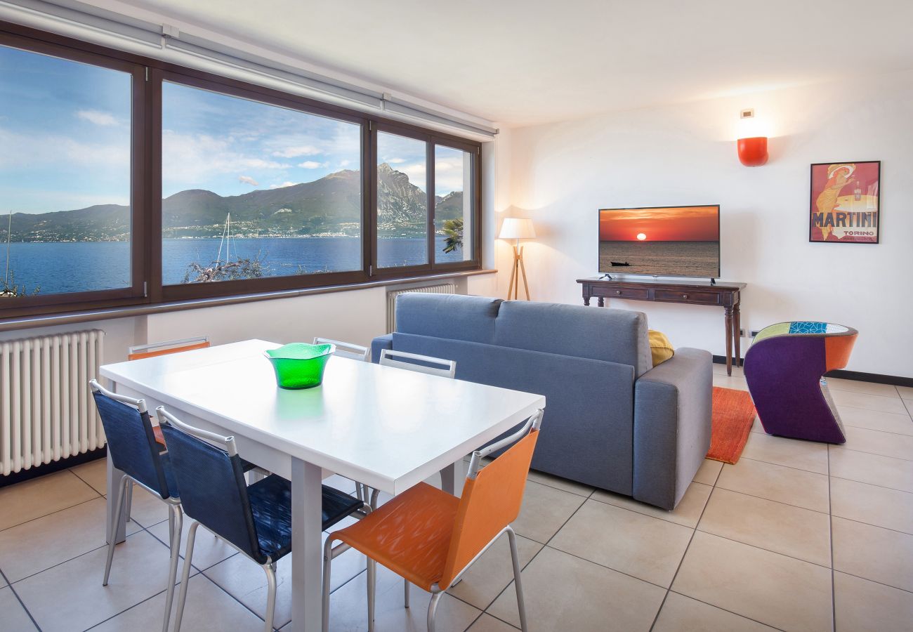 Apartment in Torri del Benaco - Casa al Lago - sleeps 4 shared pool in Torri del Benaco Apartment in Torri del Benaco - Casa al Lago - sleeps 4 shared pool in Torri del Benaco