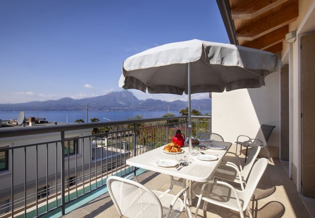 Apartment in Torri del Benaco - South House- sleeps 4 shared pool lake view in Torri del Benaco 