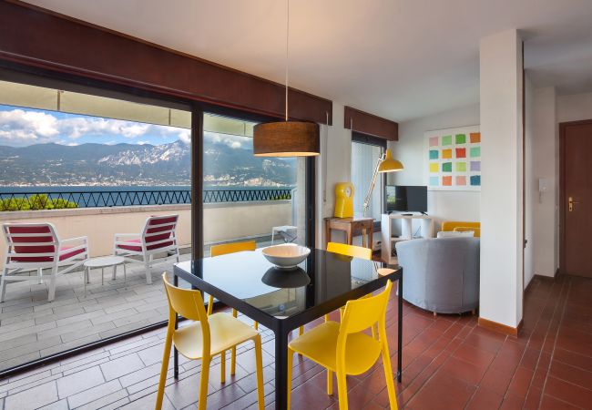 Apartment in Torri del Benaco - Watercolor Loft - 2 bedrooms apartment with 2 terraces overlooking the lake in Pai di Torri del Benaco Apartment in Torri del Benaco - Watercolor Loft - 2 bedrooms apartment with 2 terraces overlooking the lake in Pai di Torri del Benaco
