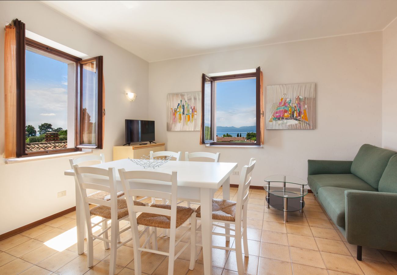 Apartment in Lazise - Apartment Rosa Portland 
