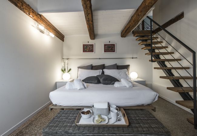 Spacious bedroom for two people Spacious bedroom for two people