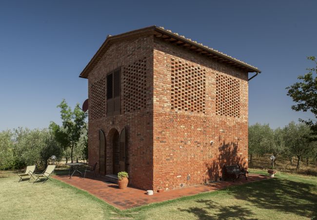 Apartment in Asciano - Podere Nuovo Mandorli Apartment in Asciano - Podere Nuovo Mandorli