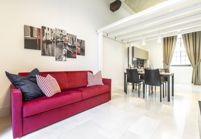 Apartment in Venice -  Elegant Fornasa Vecia Canal View R&R Apartment in Venice -  Elegant Fornasa Vecia Canal View R&R