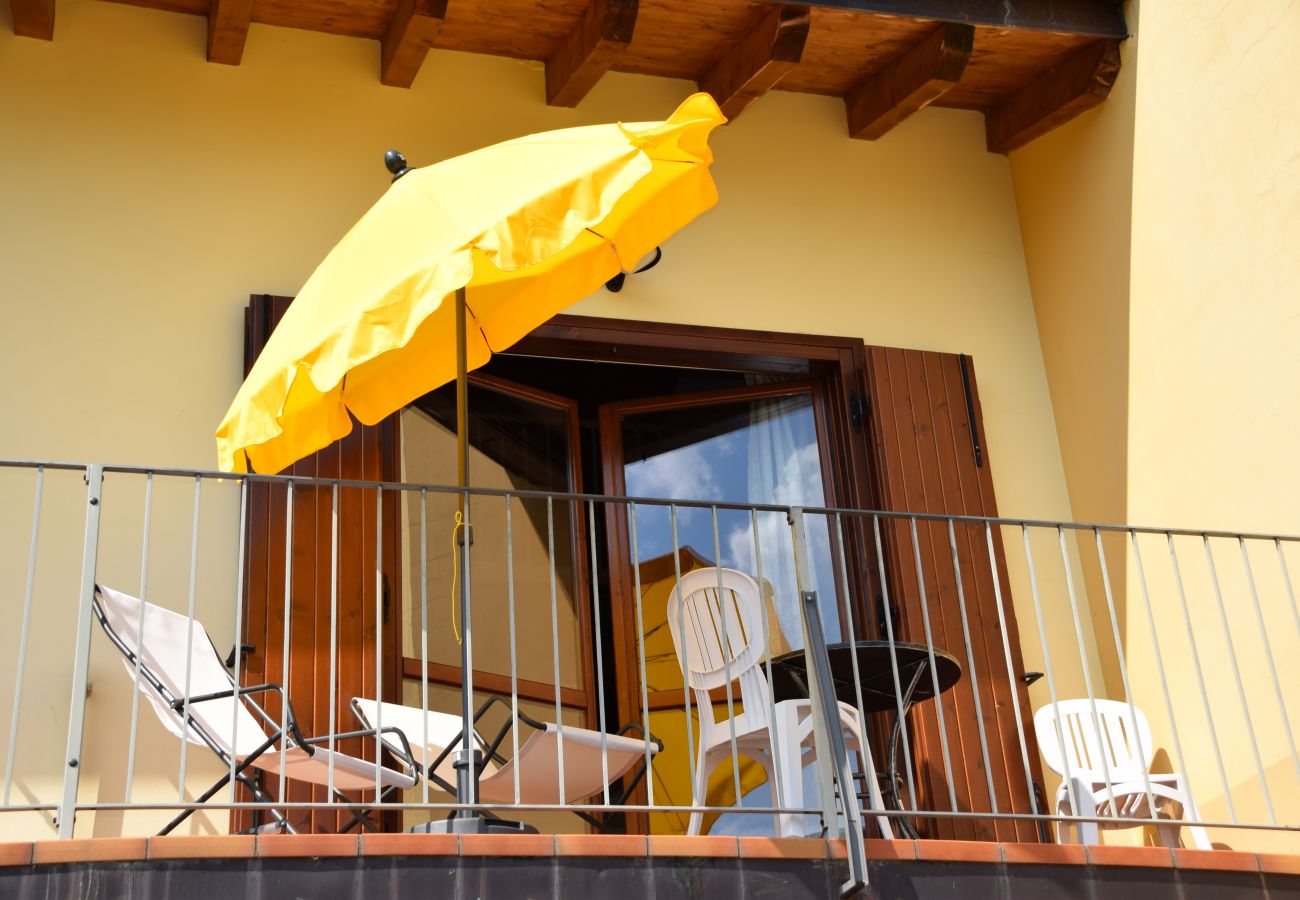 Apartment in Tignale - Elisabetta - Theater Home, with marvellous lake view and pool Apartment in Tignale - Elisabetta - Theater Home, with marvellous lake view and pool