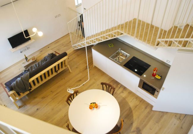 Apartment in Tignale - La Corte - Gallia, Theater Home, well furnished with lake view Apartment in Tignale - La Corte - Gallia, Theater Home, well furnished with lake view