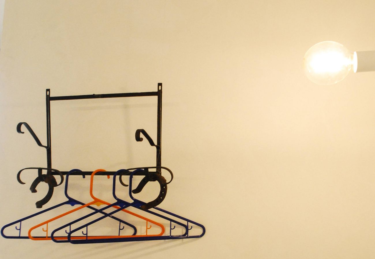 Apartment in Tignale - La Corte - Finil Theater Home, well furnished with lake view Apartment in Tignale - La Corte - Finil Theater Home, well furnished with lake view