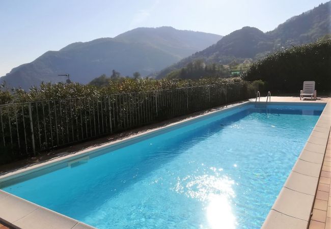 Apartment in Tignale - Lince - Theater Home, with pool and lake view Apartment in Tignale - Lince - Theater Home, with pool and lake view