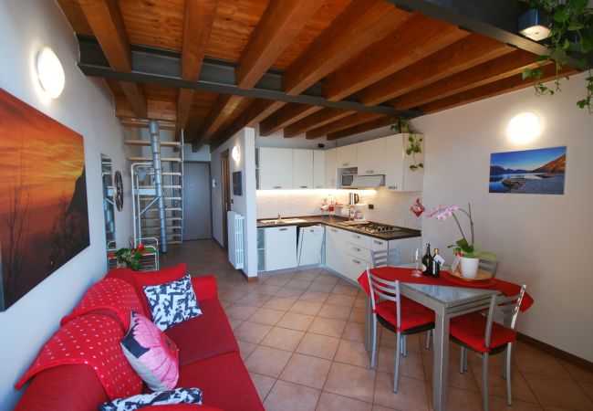 Apartment in Tignale - Lince - Theater Home, with pool and lake view Apartment in Tignale - Lince - Theater Home, with pool and lake view