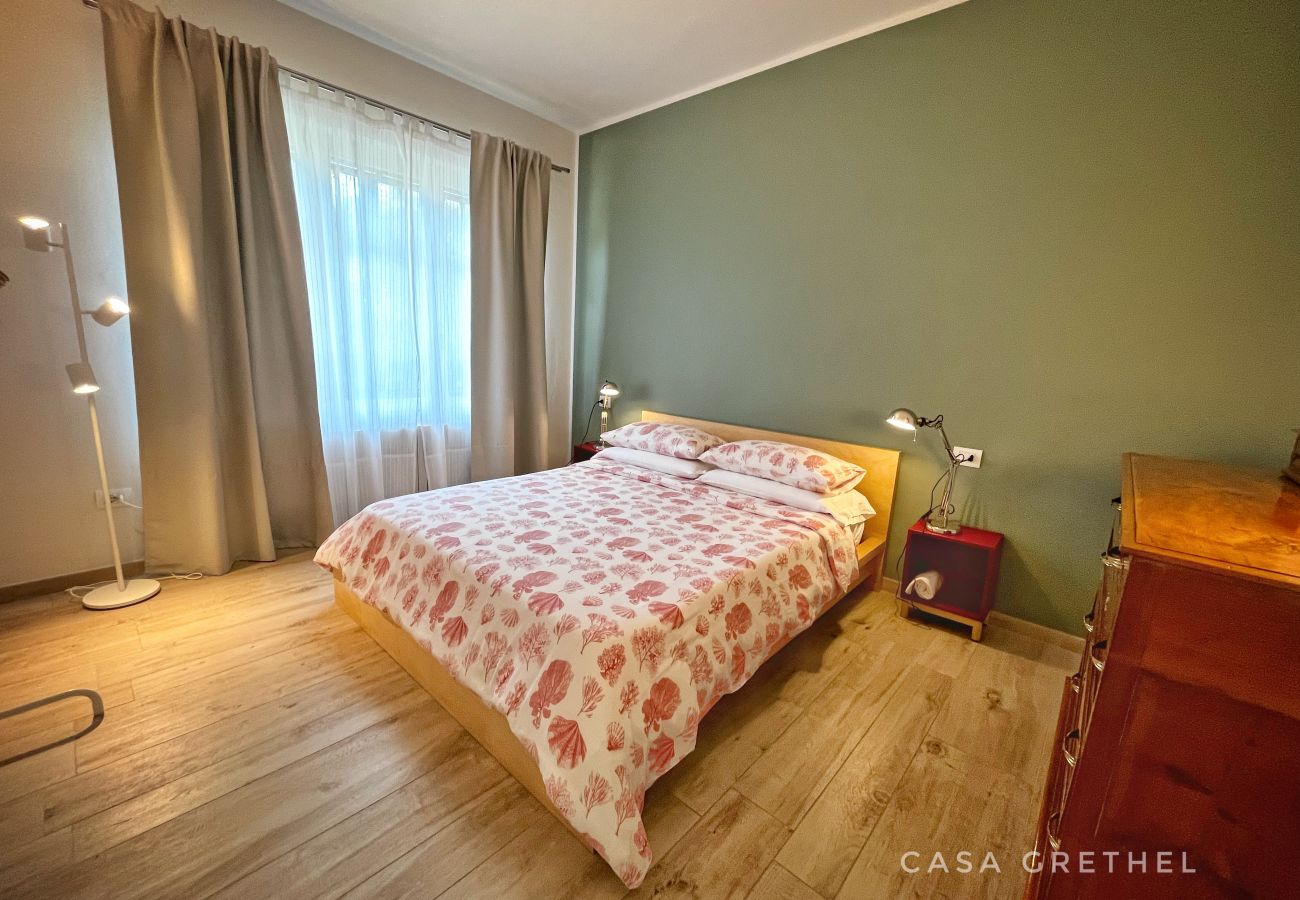 Apartment in Gardone Riviera - Grethel - Theater Home, a few steps from the beach of Gardone Riviera Apartment in Gardone Riviera - Grethel - Theater Home, a few steps from the beach of Gardone Riviera