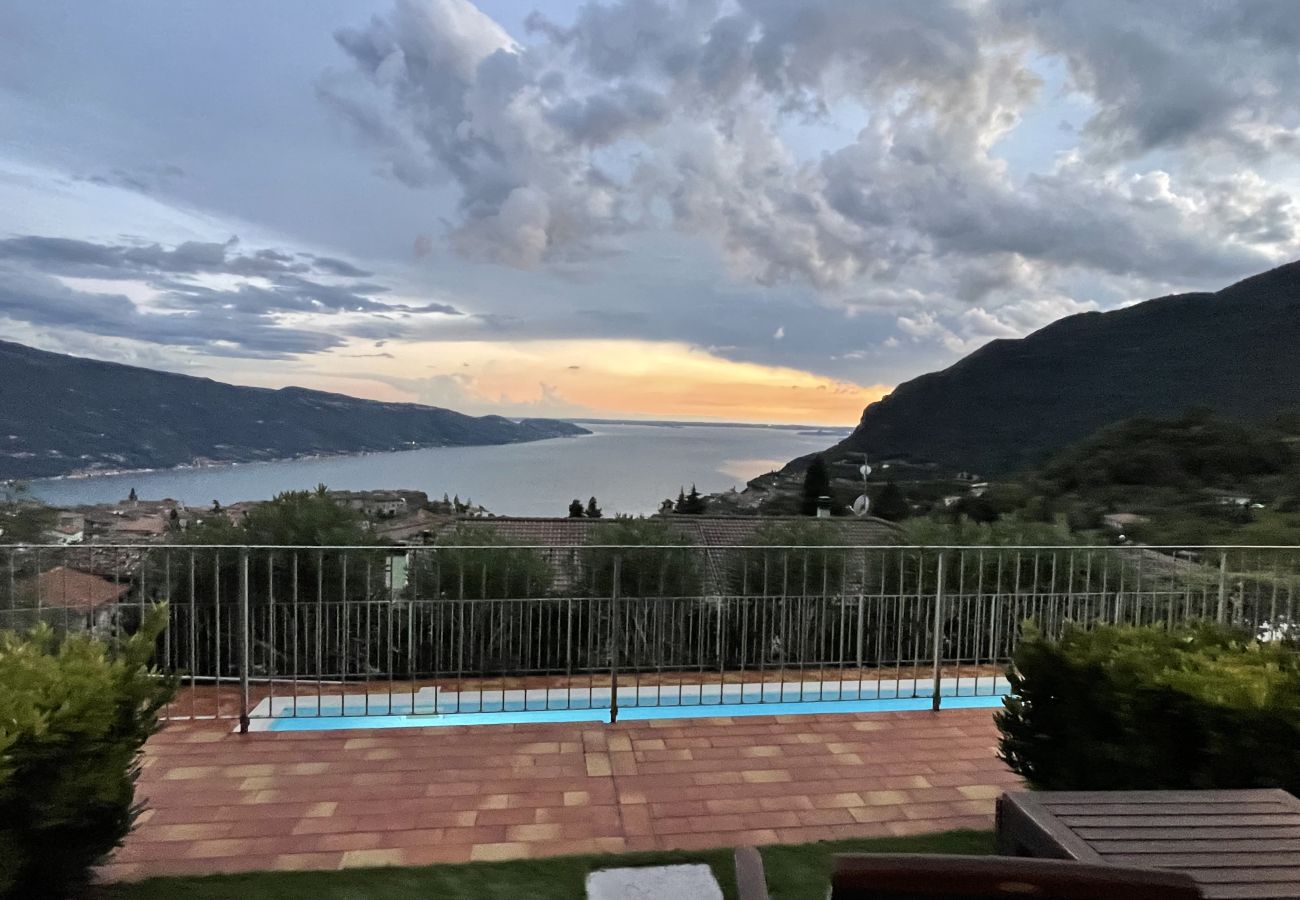 Apartment in Tignale - Flair - Theater Home, with pool and marvellous lake view Apartment in Tignale - Flair - Theater Home, with pool and marvellous lake view