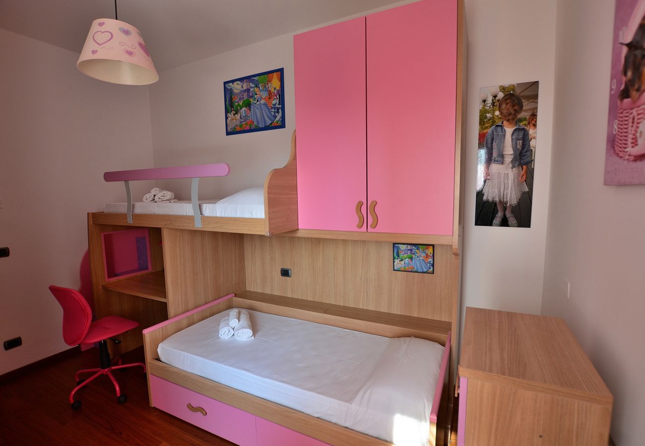 Apartment in Costermano - Orange Apartment Apartment in Costermano - Orange Apartment