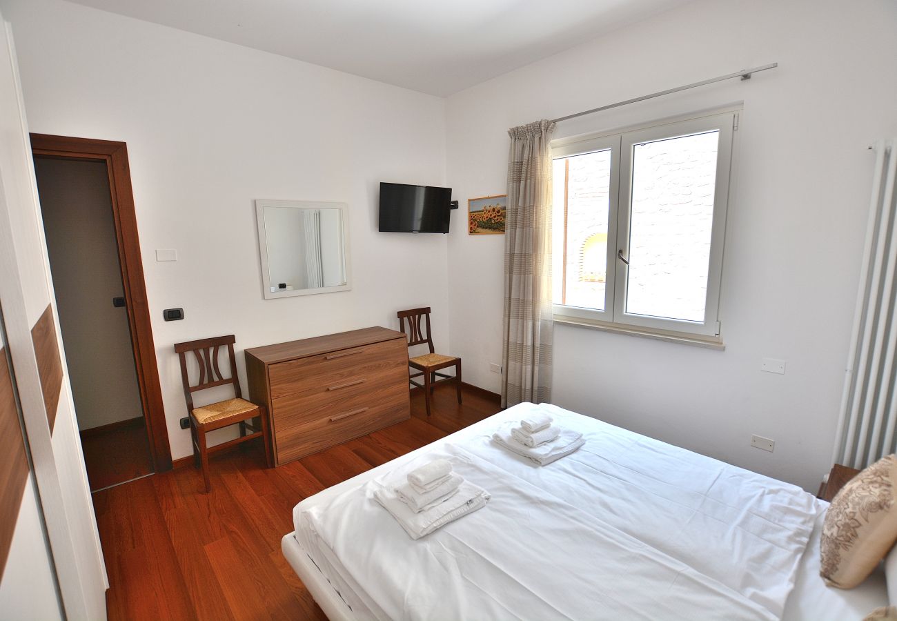 Apartment in Costermano - Orange Apartment Apartment in Costermano - Orange Apartment