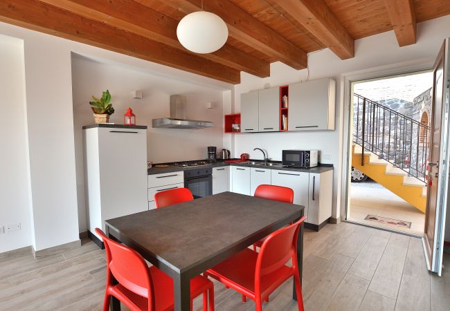 Apartment in Costermano - Red Apartment Marciaga Apartment in Costermano - Red Apartment Marciaga