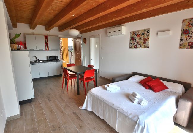 Apartment in Costermano - Red Apartment Marciaga Apartment in Costermano - Red Apartment Marciaga