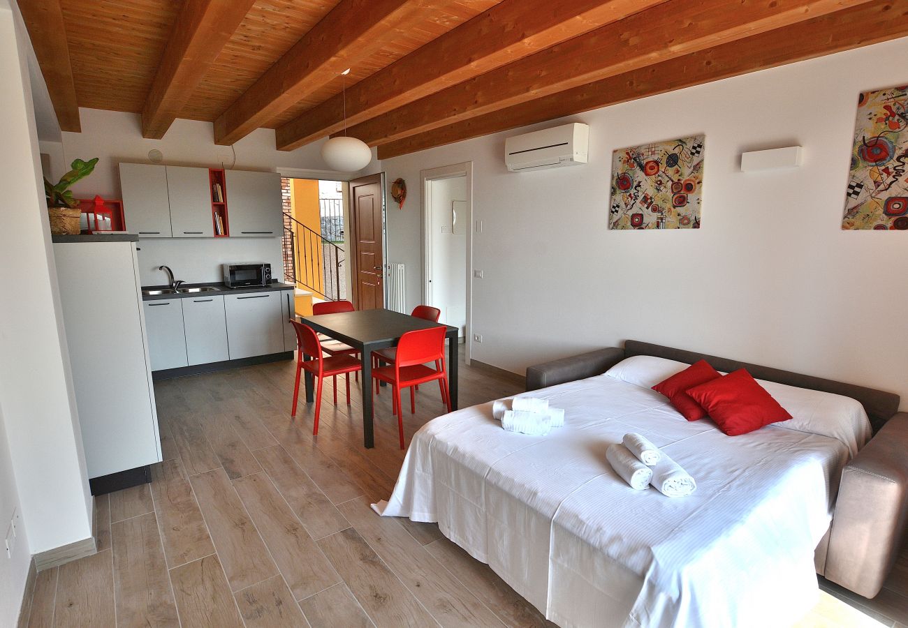 Apartment in Costermano - Red Apartment Marciaga Apartment in Costermano - Red Apartment Marciaga