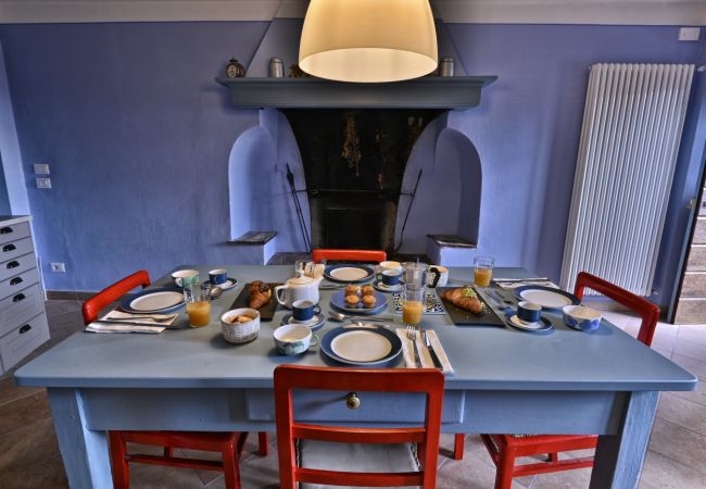 House in Gargnano - Casa La Villanella by Theater Home - with marvellous lake view House in Gargnano - Casa La Villanella by Theater Home - with marvellous lake view