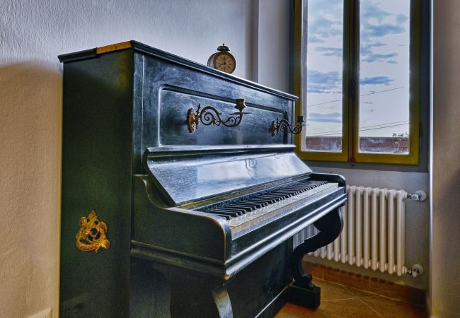 House in Gargnano - Casa La Villanella by Theater Home - with marvellous lake view House in Gargnano - Casa La Villanella by Theater Home - with marvellous lake view