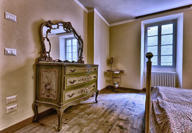 House in Gargnano - Casa La Villanella by Theater Home - with marvellous lake view House in Gargnano - Casa La Villanella by Theater Home - with marvellous lake view