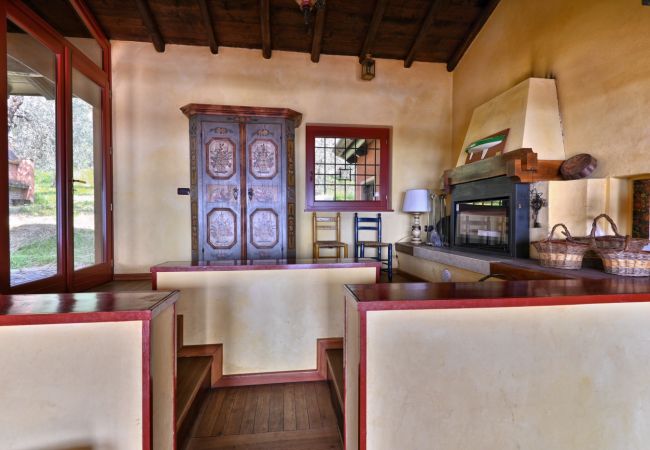 Villa in Gargnano -  Villa Mignaga by Theater Home, with marvellous lake view Villa in Gargnano -  Villa Mignaga by Theater Home, with marvellous lake view