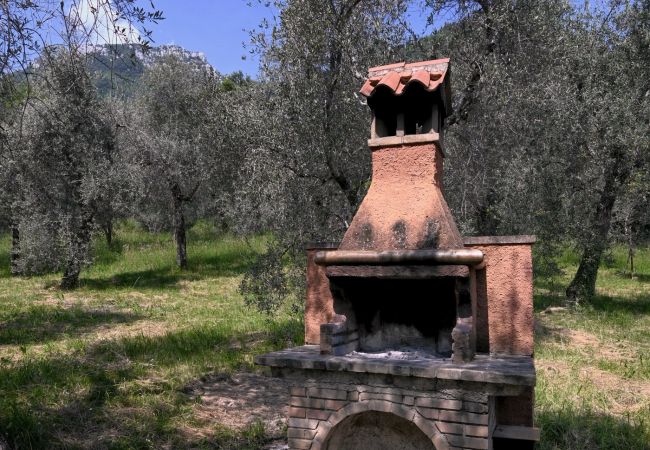 Villa in Gargnano -  Villa Mignaga by Theater Home, with marvellous lake view Villa in Gargnano -  Villa Mignaga by Theater Home, with marvellous lake view