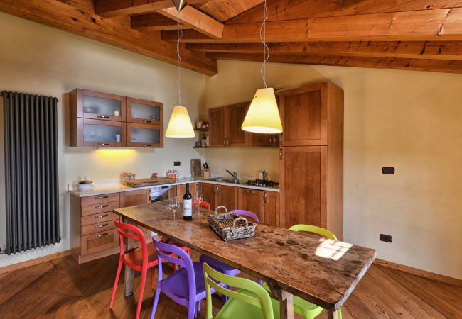 Villa in Gargnano -  Villa Mignaga by Theater Home, with marvellous lake view Villa in Gargnano -  Villa Mignaga by Theater Home, with marvellous lake view