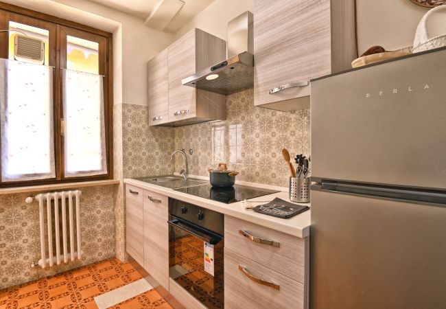 Apartment in Gargnano - La Casa del Vento - Appartamento Montagna by Theater Home Apartment in Gargnano - La Casa del Vento - Appartamento Montagna by Theater Home