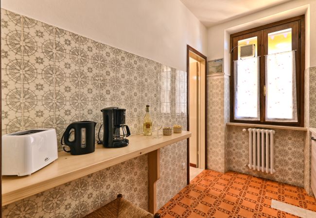 Apartment in Gargnano - La Casa del Vento - Appartamento Montagna by Theater Home Apartment in Gargnano - La Casa del Vento - Appartamento Montagna by Theater Home