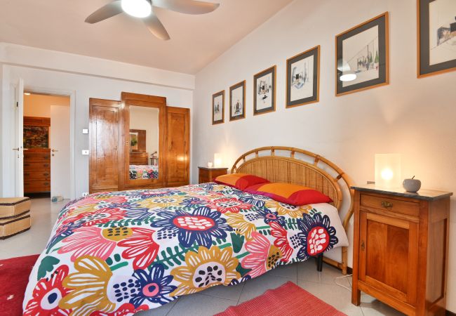 Apartment in Gargnano - Appartamento Il Teatro by Theater Home - with marvellous lake view Apartment in Gargnano - Appartamento Il Teatro by Theater Home - with marvellous lake view