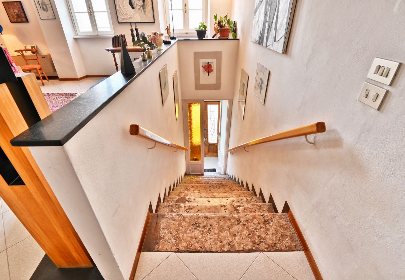 Apartment in Gargnano - Appartamento Il Teatro by Theater Home - with marvellous lake view Apartment in Gargnano - Appartamento Il Teatro by Theater Home - with marvellous lake view